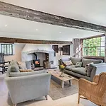 Hébergement de vacances 5 Bed In Kendal Oc-88095