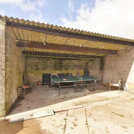 5 Bed In Kendal 88095 Holiday home Skelsmergh